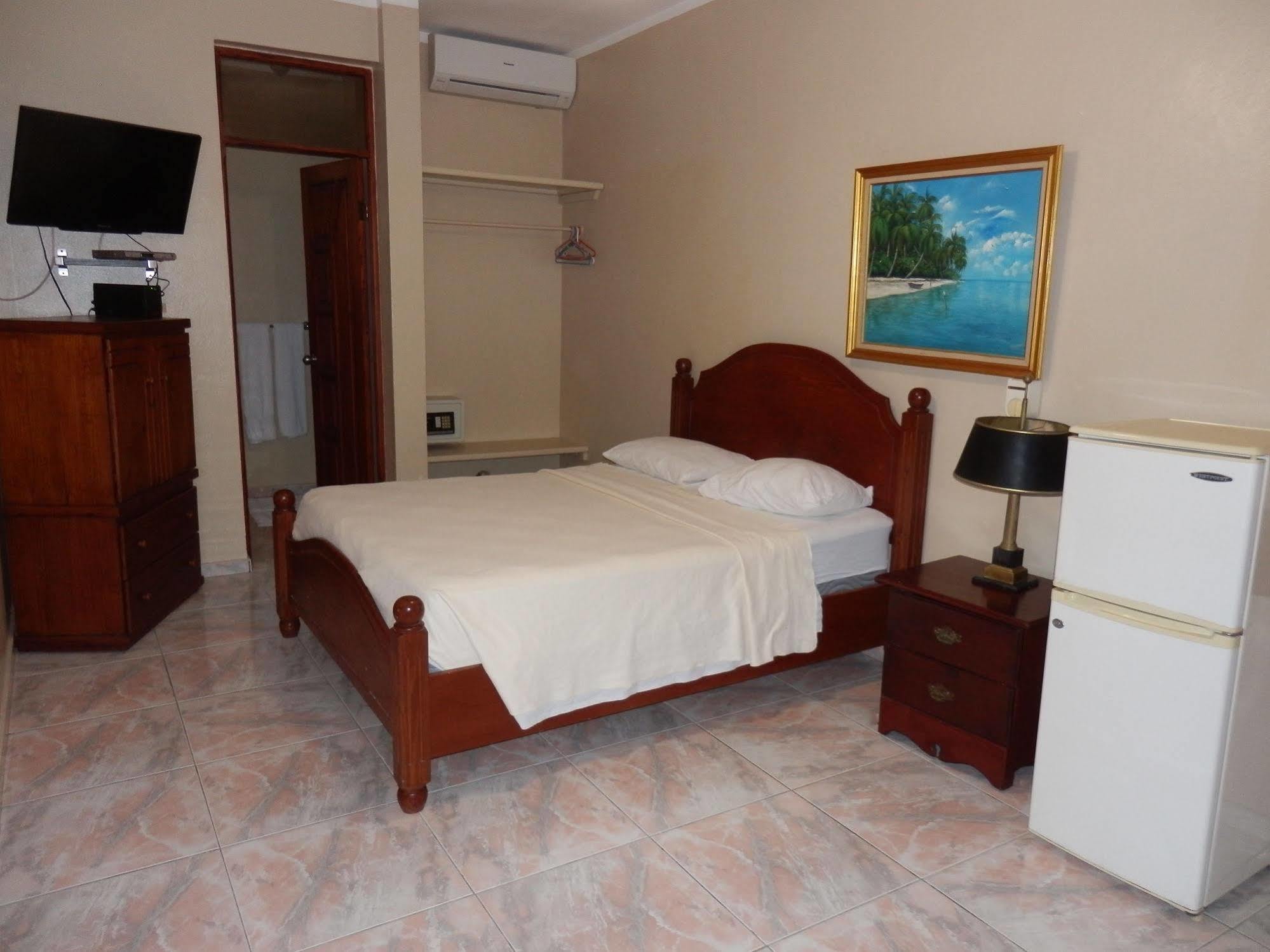 Hotel Garant & Suites Бока-Чика Екстер'єр фото